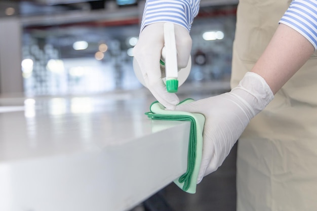 Deep cleaning service